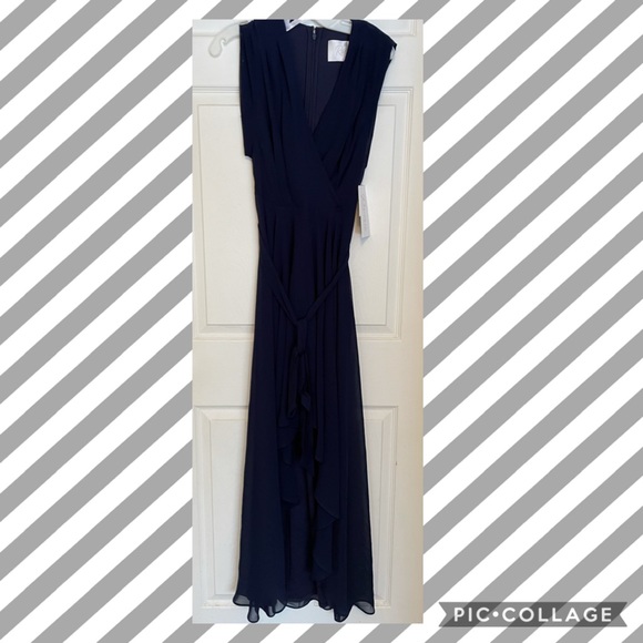 💙BRIDESMAID DRESS - NAVY BLUE 💙 - Picture 3 of 6